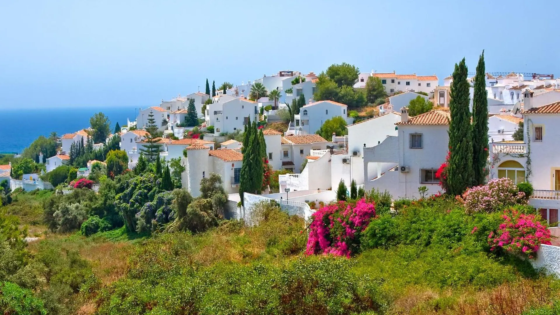 Town Center House With Jacuzzi Villa Nerja Holiday home