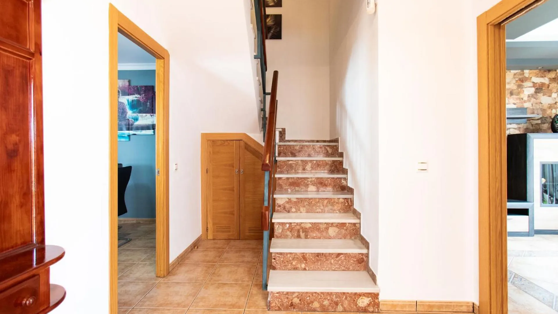 Villa Town Center House With Jacuzzi Nerja Casa vacanze